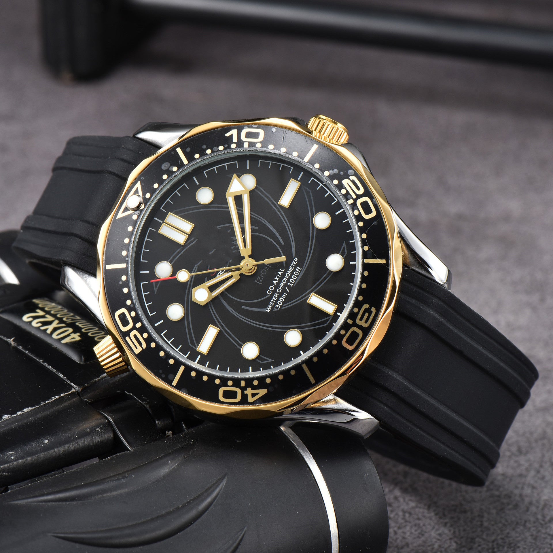 SORREN™ Mariner’s Crest Automatic 300
