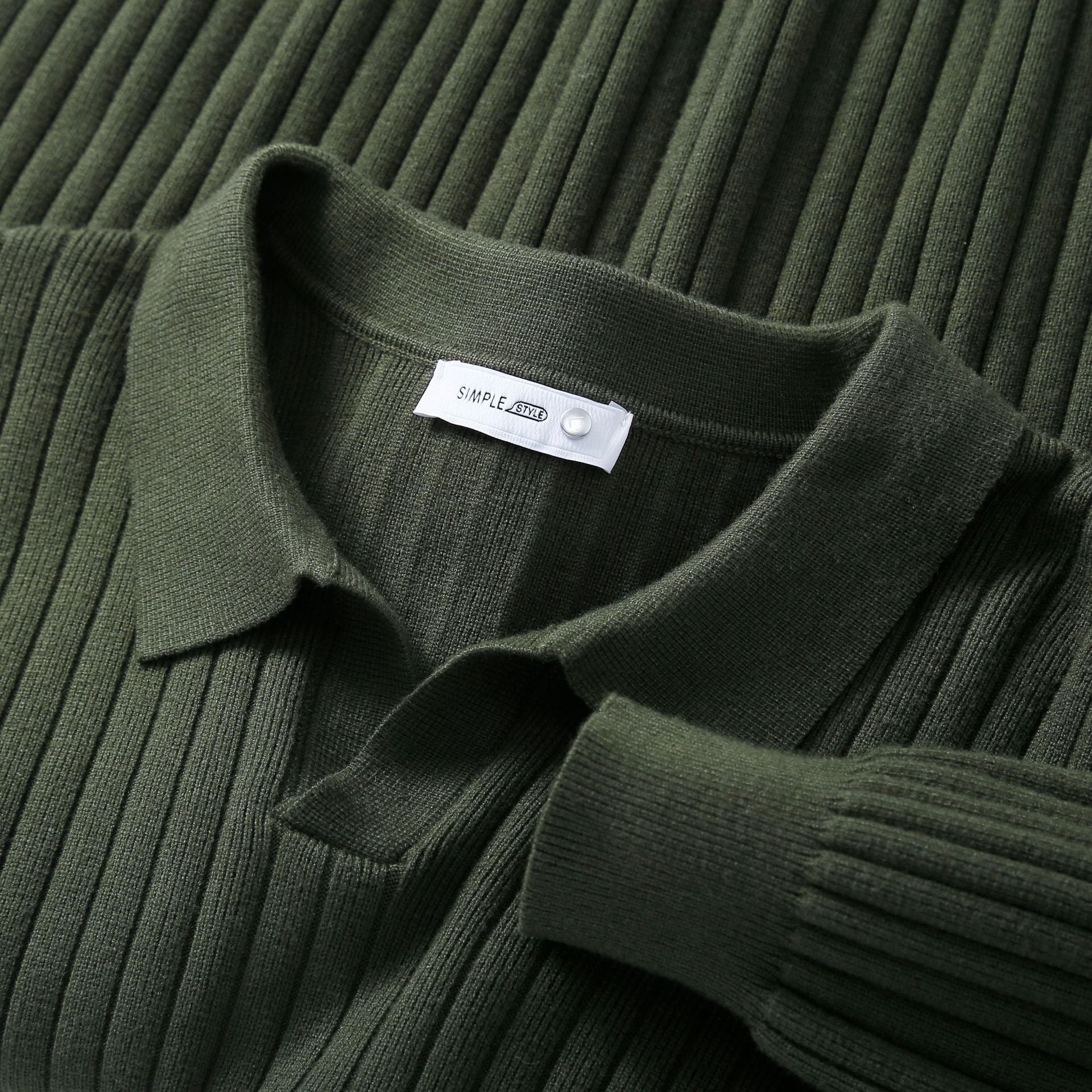 SORREN™ Ashcombe Vertical V-Neck Sweater