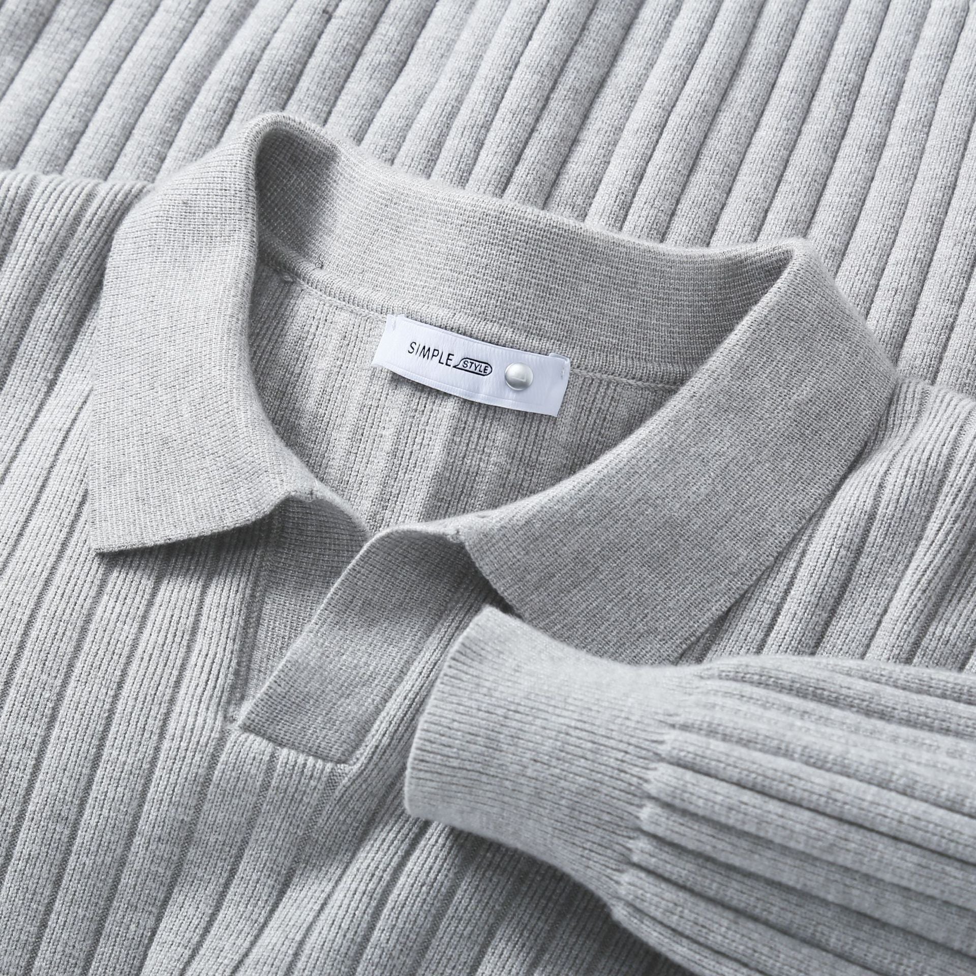 SORREN™ Ashcombe Vertical V-Neck Sweater
